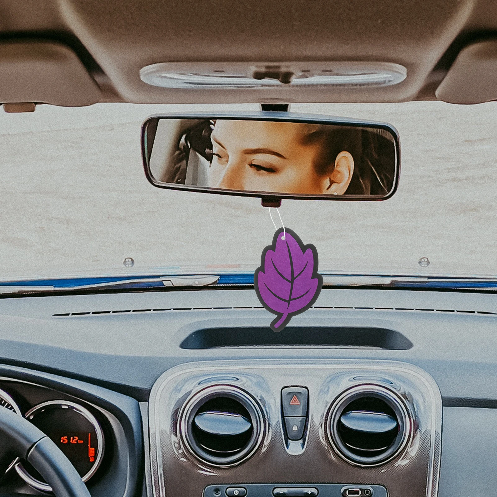 

6 Pieces Air Freshener Leaf Shape Paper Auto Hanging Decor for Car Paper Air Freshener Office Bathroom Wardrobe