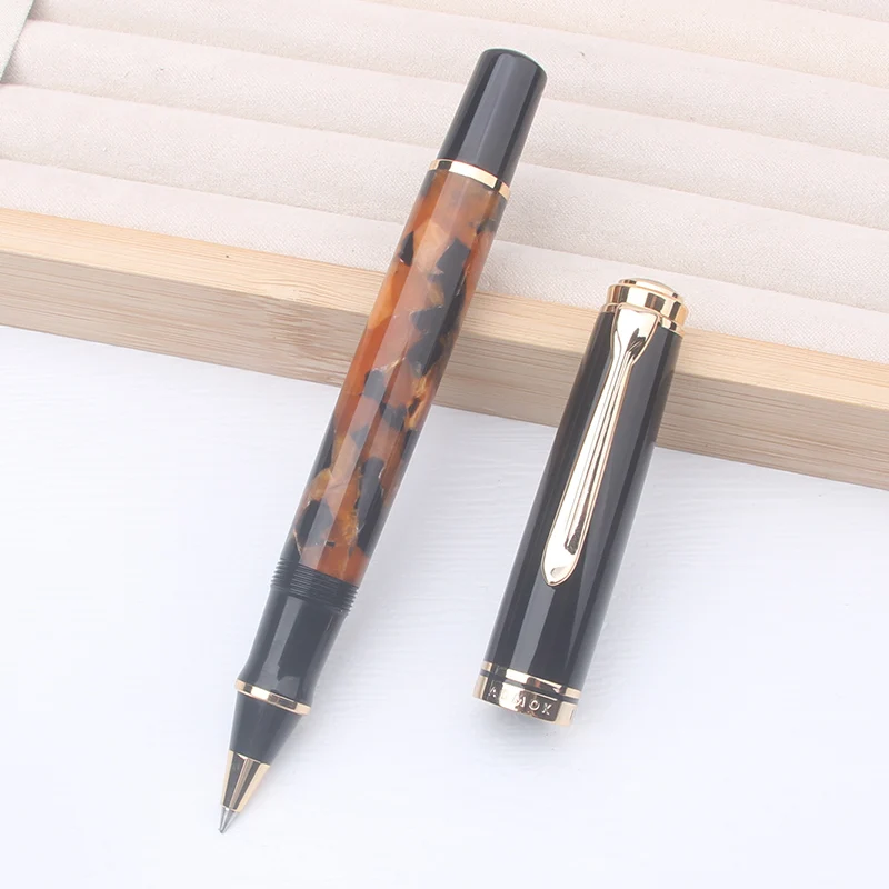 

ADMOK M800 Роскошная ручка-роллер из смолы с металлическим золотым зажимом — черные чернила 0,5 мм, сверхгладкое письмо для офиса, школы, ручка премиум-класса