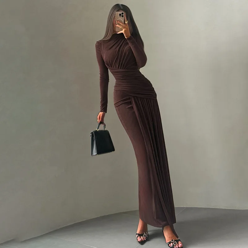 2025 Autumn and Winter New Fashion Temperament Solid Color Round Neck Long Sleeve Pleated Slim Dress Women