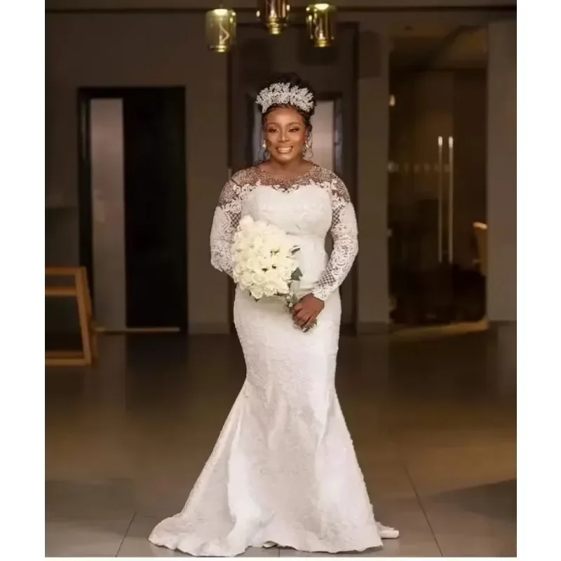 تخصيص المألوف مغرفة العنق فساتين الزفاف انفصال قطار الأفريقي Lllsion طويلة الأكمام الدانتيل يزين زي العرائس