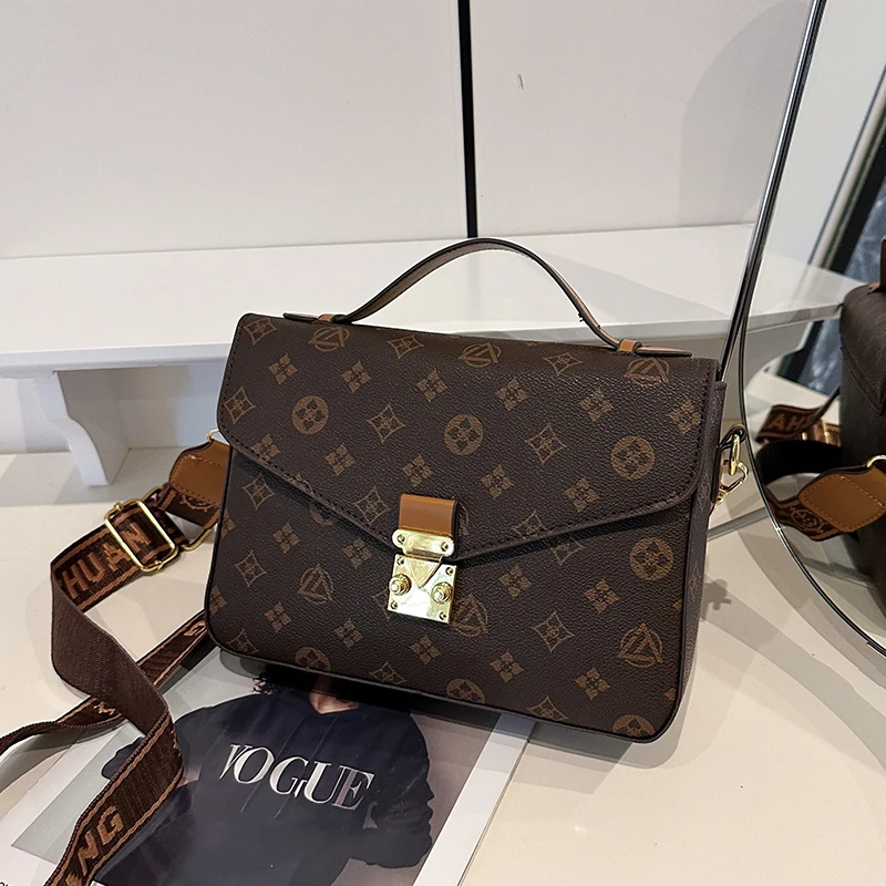 

Sophisticated Mini Female Bag Handbag Portable Shoulder Bag Chic Luxury Accessory For Evening Gala