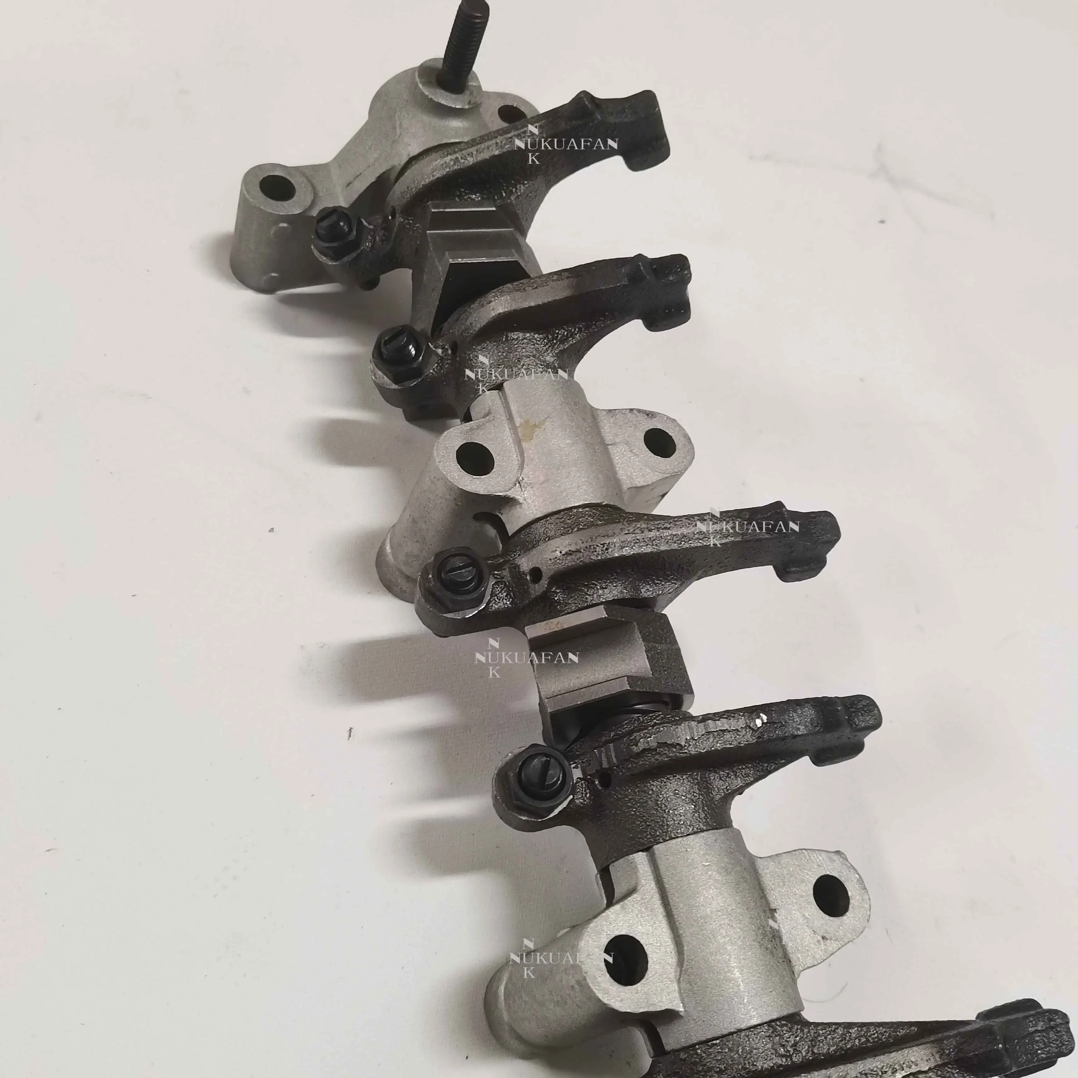 4TNV94 4TNV98 Rocker arm assembly Suitable for YANMAR machinery Diesel engines parts