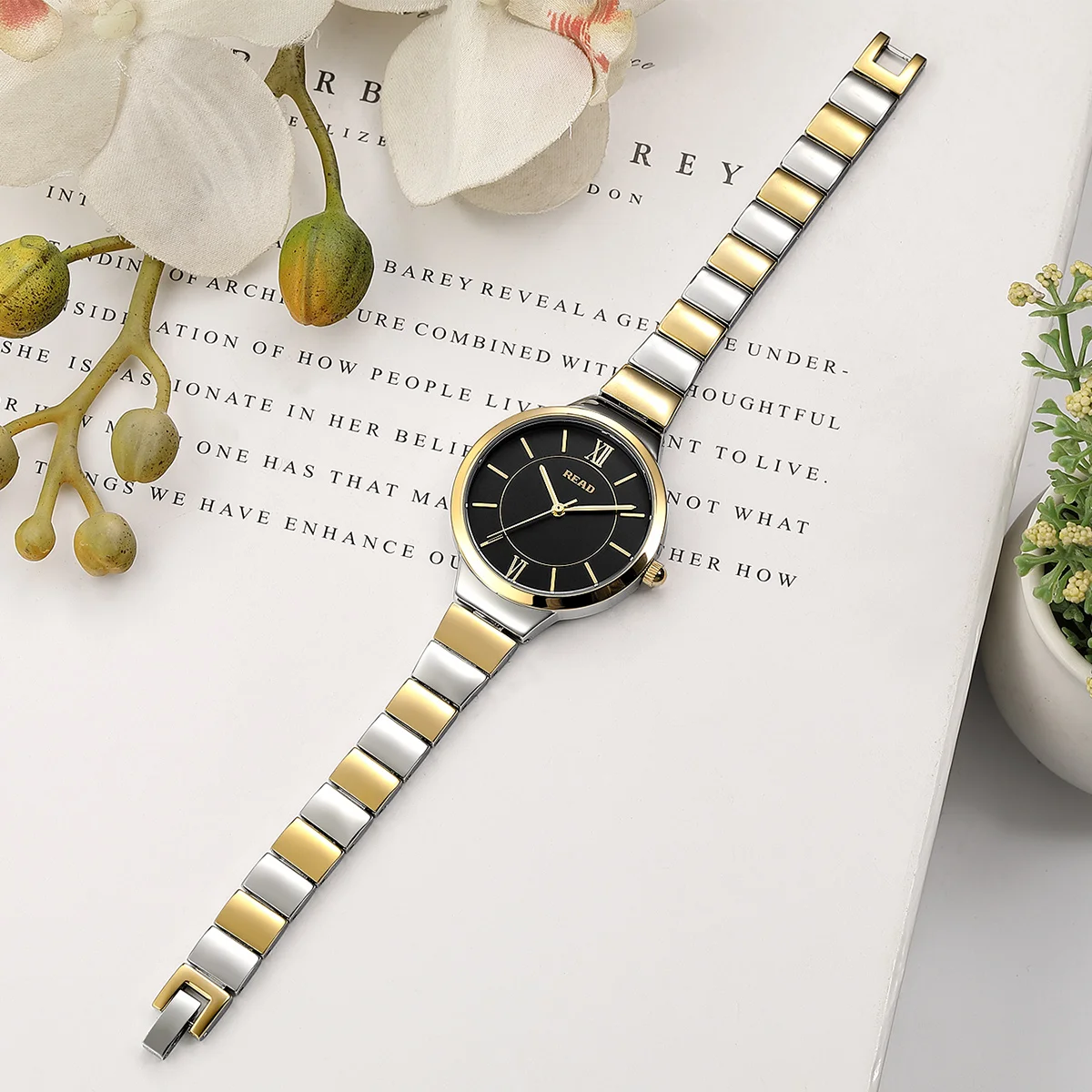 READ Women Quartz Watch | Metal Bracelet | Roman Numeral Dial | Simple Analog Display | Daily Water Resistant Ladies Dress Watch