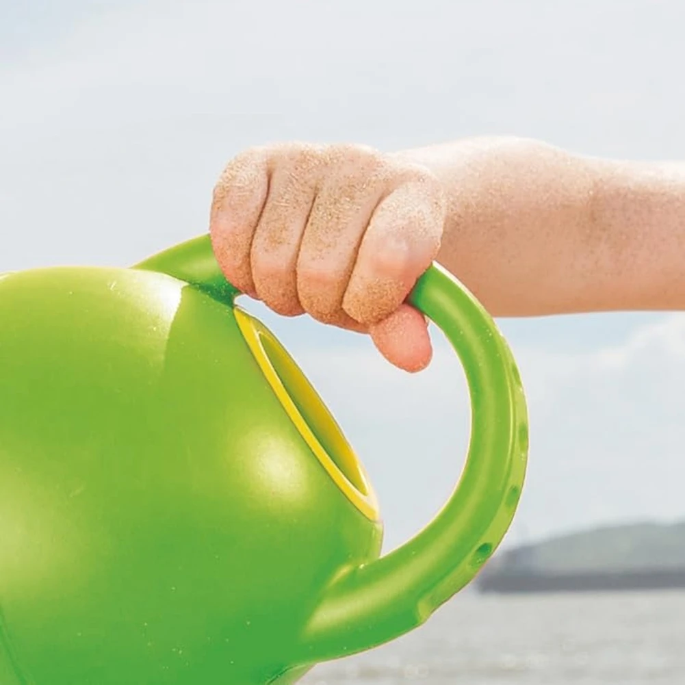 MACH-Sand And Beach Watering Can ,Toddler Watering Can For Garden,Bath & Outdoor Play Kids Plastic Watering Can