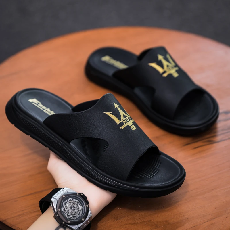 Men's Slippers Summer 2024 Beach Slippers High Quality Non-Slip Flip Flops Soft Sole Outdoor Indoor Slides Slippers Male