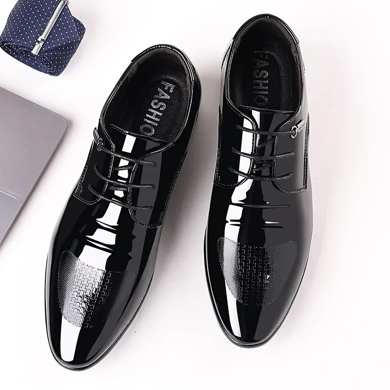 Men Business Patent Leather Shoes Autumn Men New Pointed Toe Leather Shoes Low Top Formal Large Size Leather Shoes