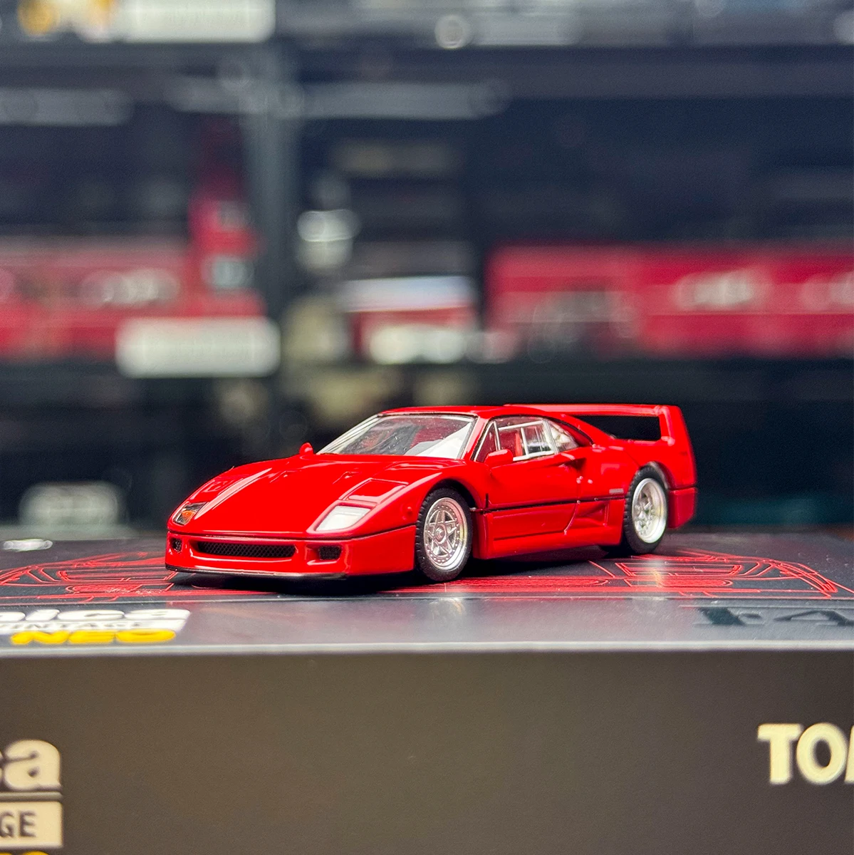 سيارات موديل TLV TOMYTEC 1:64 F40 #4
