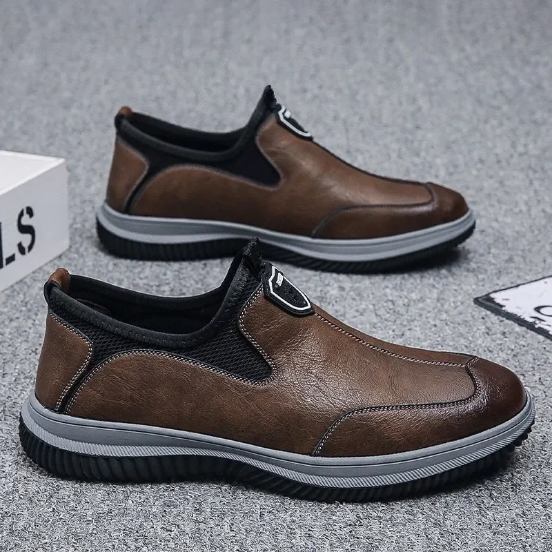 Męskie buty wsuwane męskie skórzane buty na co dzień oddychające mokasyny modne antypoślizgowe trampki na platformie dla mężczyzn wysokiej jakości Zapatillas