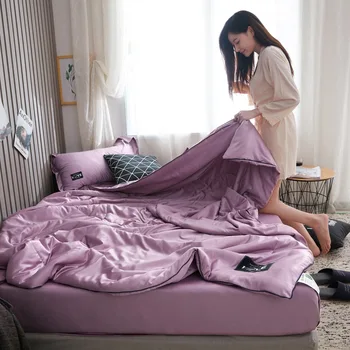 Newly washed silk machine-washable ice silk summer quilt elegant purple