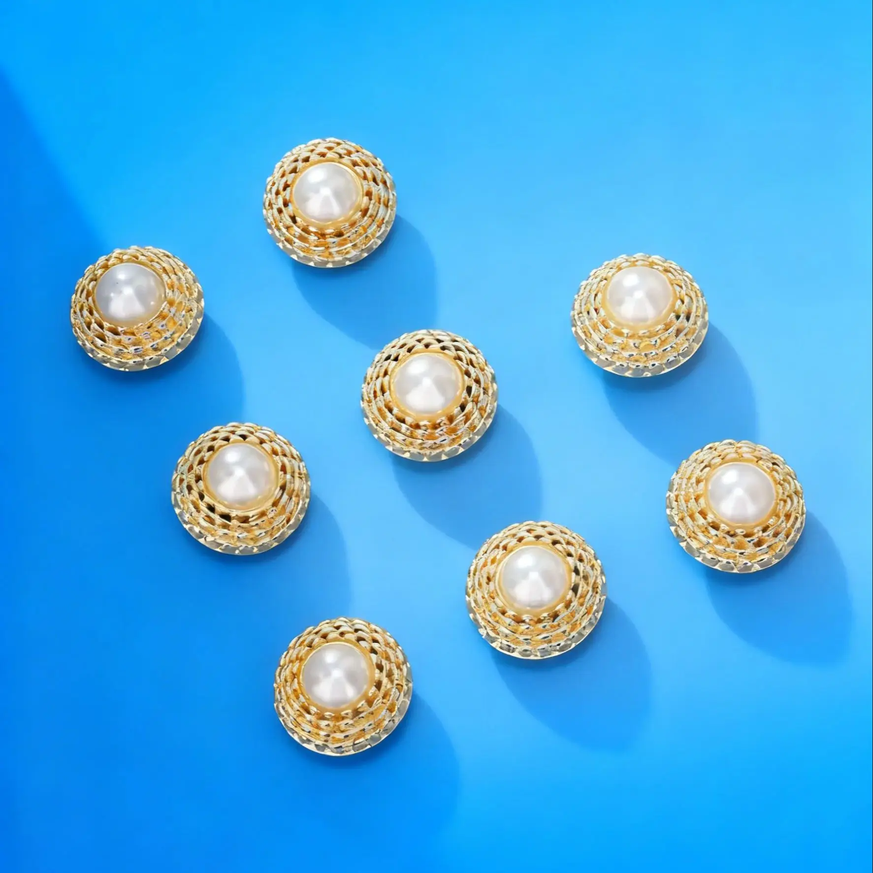 

10pcs/20pcs/round Imitation Pearl Gold Buttons for Coat Jacket Sweater High Heel Ladies Outerwear Decorative Buttons