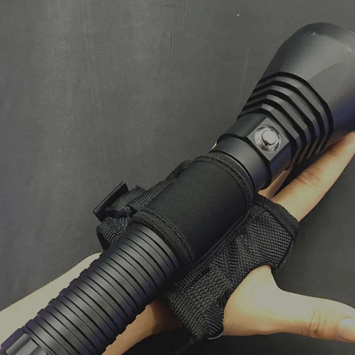 Diving Underwater Flashlight Glove Adjustable Wrist Strap Black Nylon Holder Suitable for 25- Torches Hand Holder
