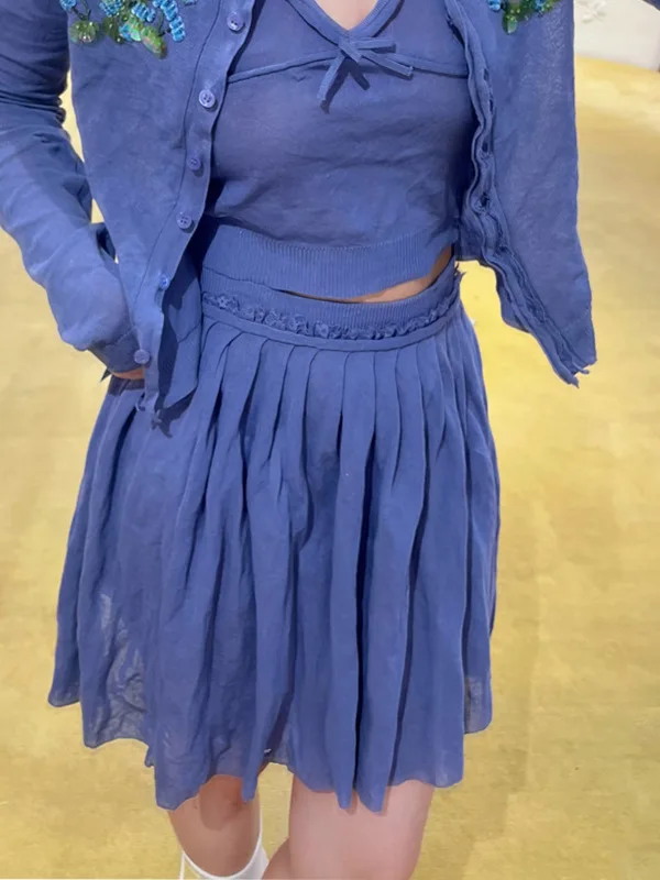 

Elegant Pure Color Light Weight Knitted Pleated Hem Skirt Versatile A-Line Silhouette Daily Wear Polyester Fiber Skirt