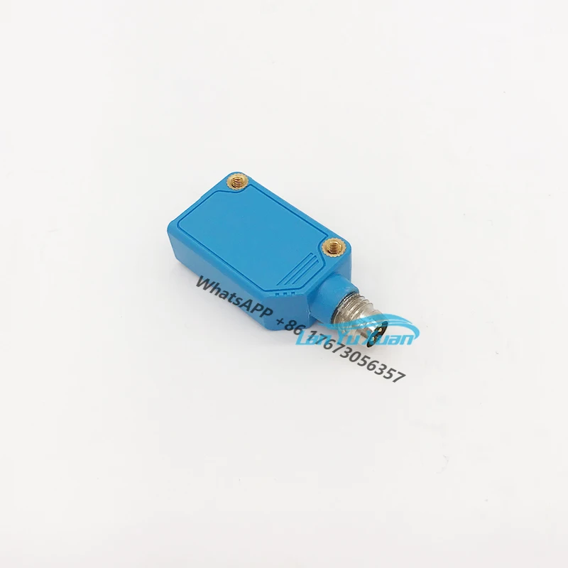 Plastic Housing DC24V 3Wires PNP Retro reflection photoelectric sensor