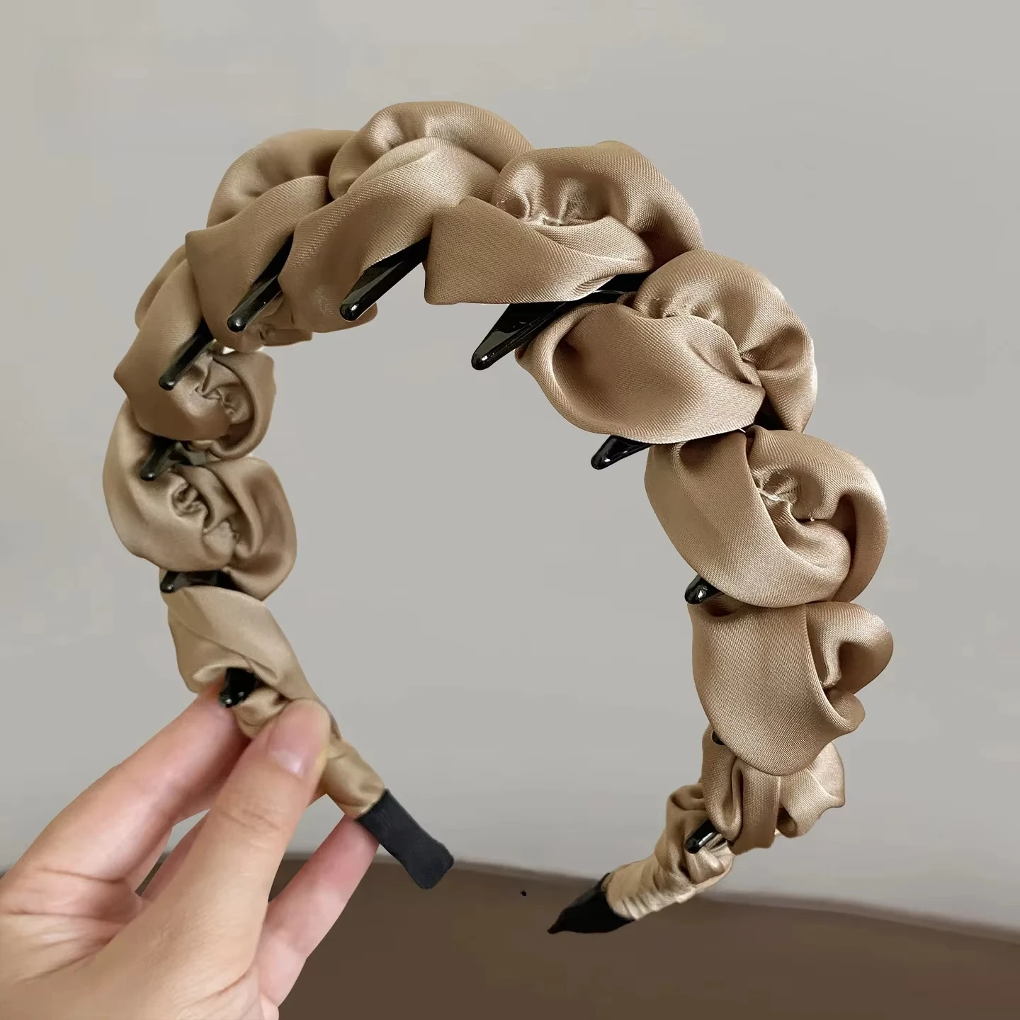 Thumbnail 3 - #71 Best Fabric Headbands to Buy In 2026