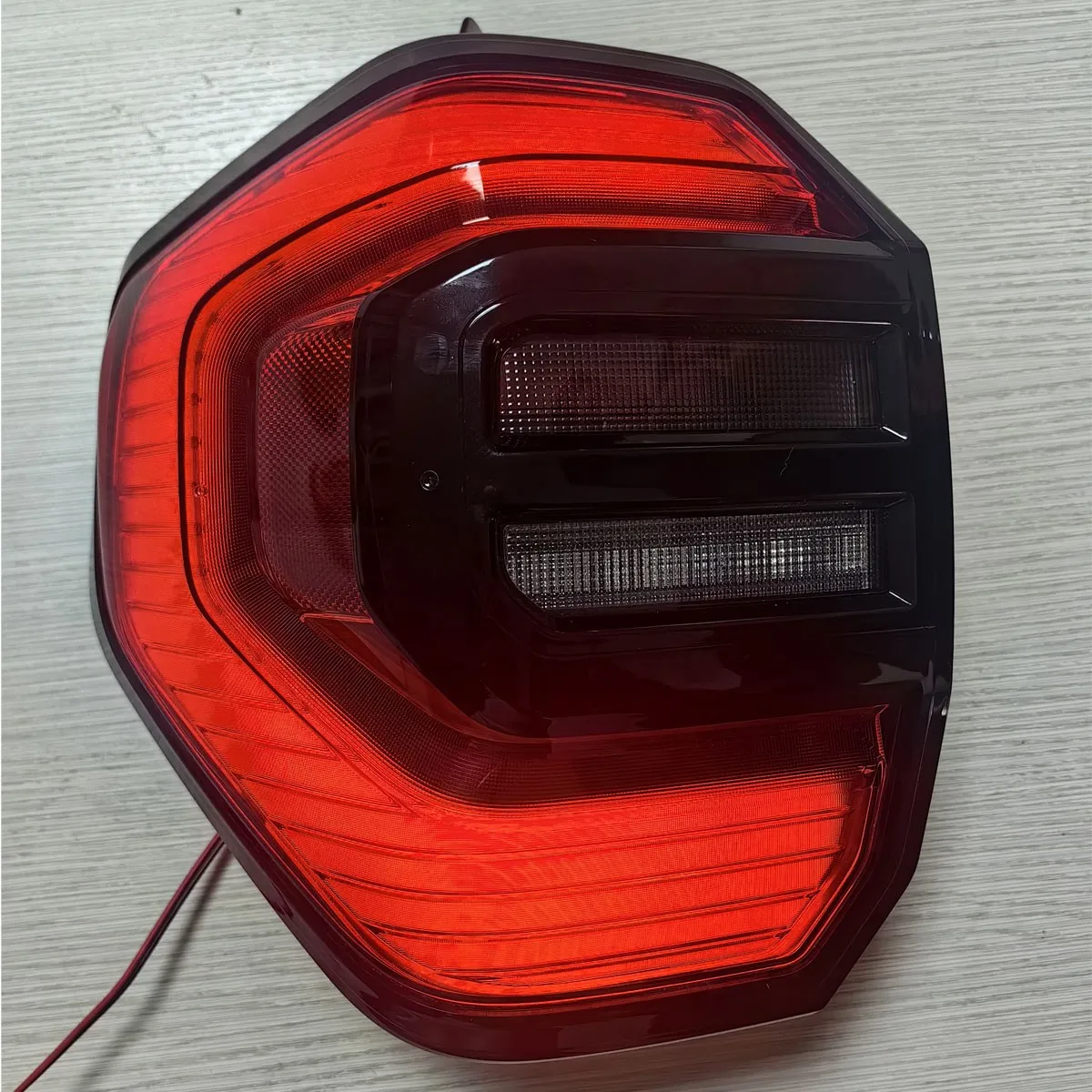 LED Rear Tail Light For Toyota 4Runner 2025 2026 81561-35410 Rear Left Driver Side and Right Taillight Assembly Direct Replace