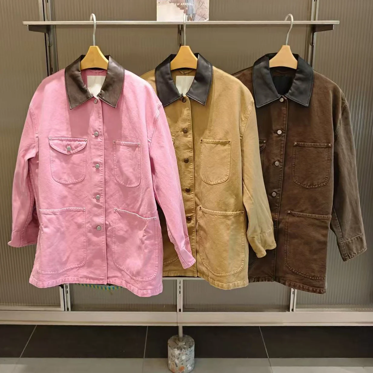 

Свободная лоскутная рабочая одежда с кожаным воротником в стиле ретро, женская верхняя одежда премиум-класса, сезонная весна-осень