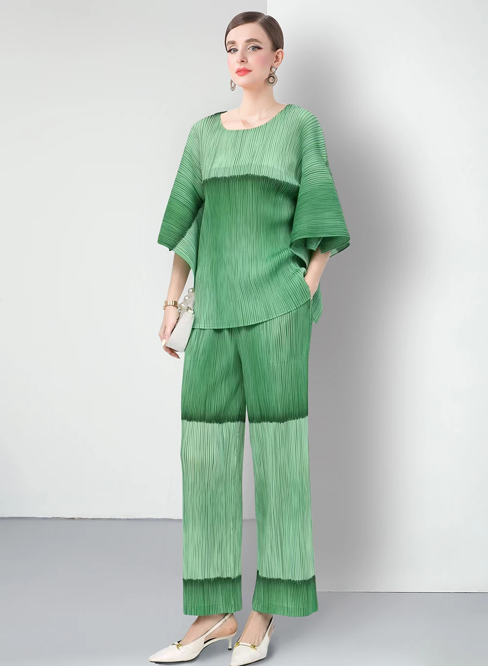 

Miyake 2025 Autumn Set Tie Dye Western Style Loose Fit Slimming Top Elegant Pleated Straight Leg Pants Two-piece Set for Women