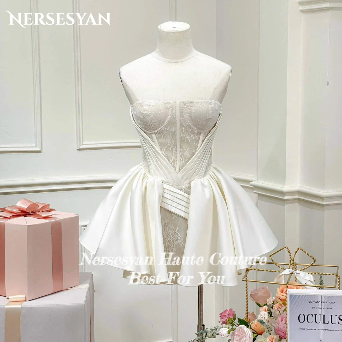 Nersesyan Elegant Lace Wedding Dresses Mini Off Shoulder Pleats A-Line Short Overskirt Bridal Gowns Backless Solid Bride Dress