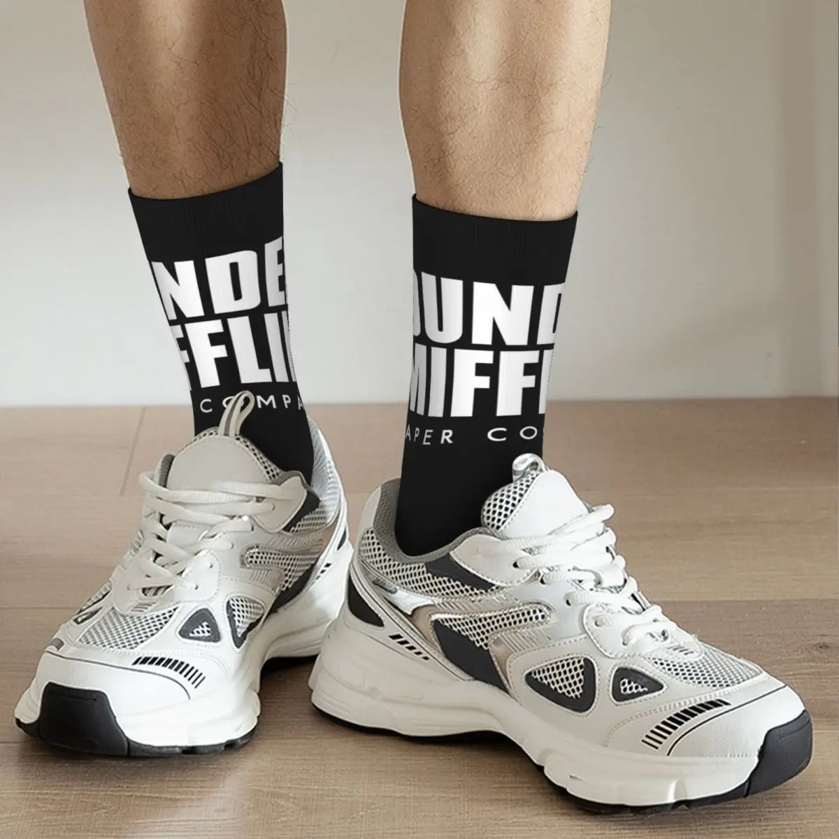 جوارب Dunder Mifflin بشعار Harajuku جوارب ممتصة للعرق طوال الموسم جوارب طويلة إكسسوارات هدية عيد ميلاد الرجل والمرأة