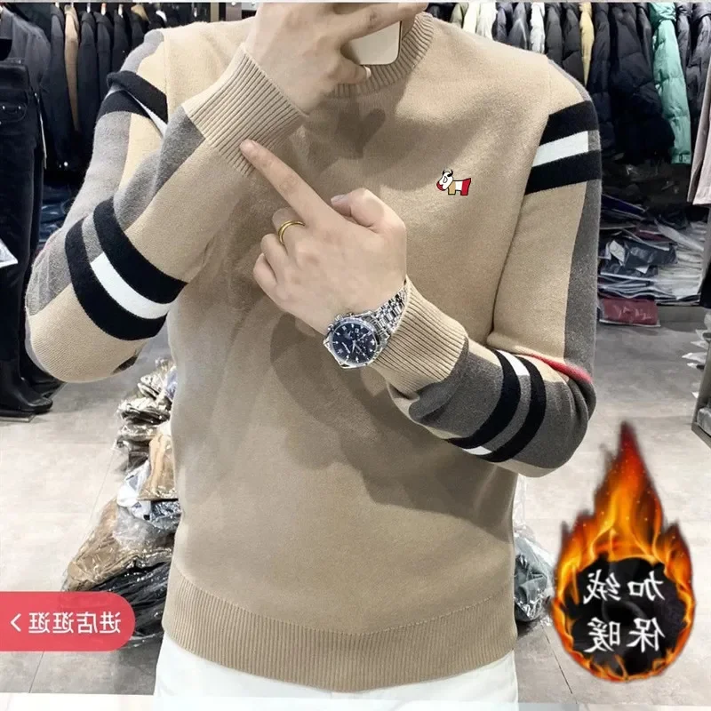 韓国ゴルフセーターメンズゴルフウェア 2024 秋冬新ゴルフニットラウンドネックストライプジャカード織りトップ男性ゴルフ服