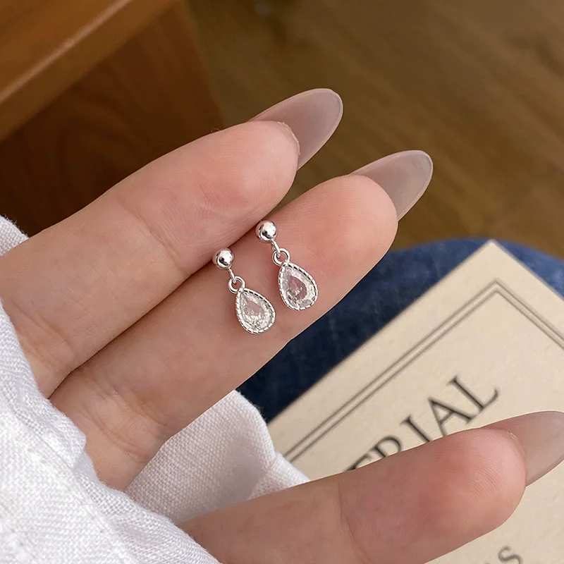 

S925 sterling silver women's earrings zircon water droplet round beads European and American popular fashion jewelry accessories