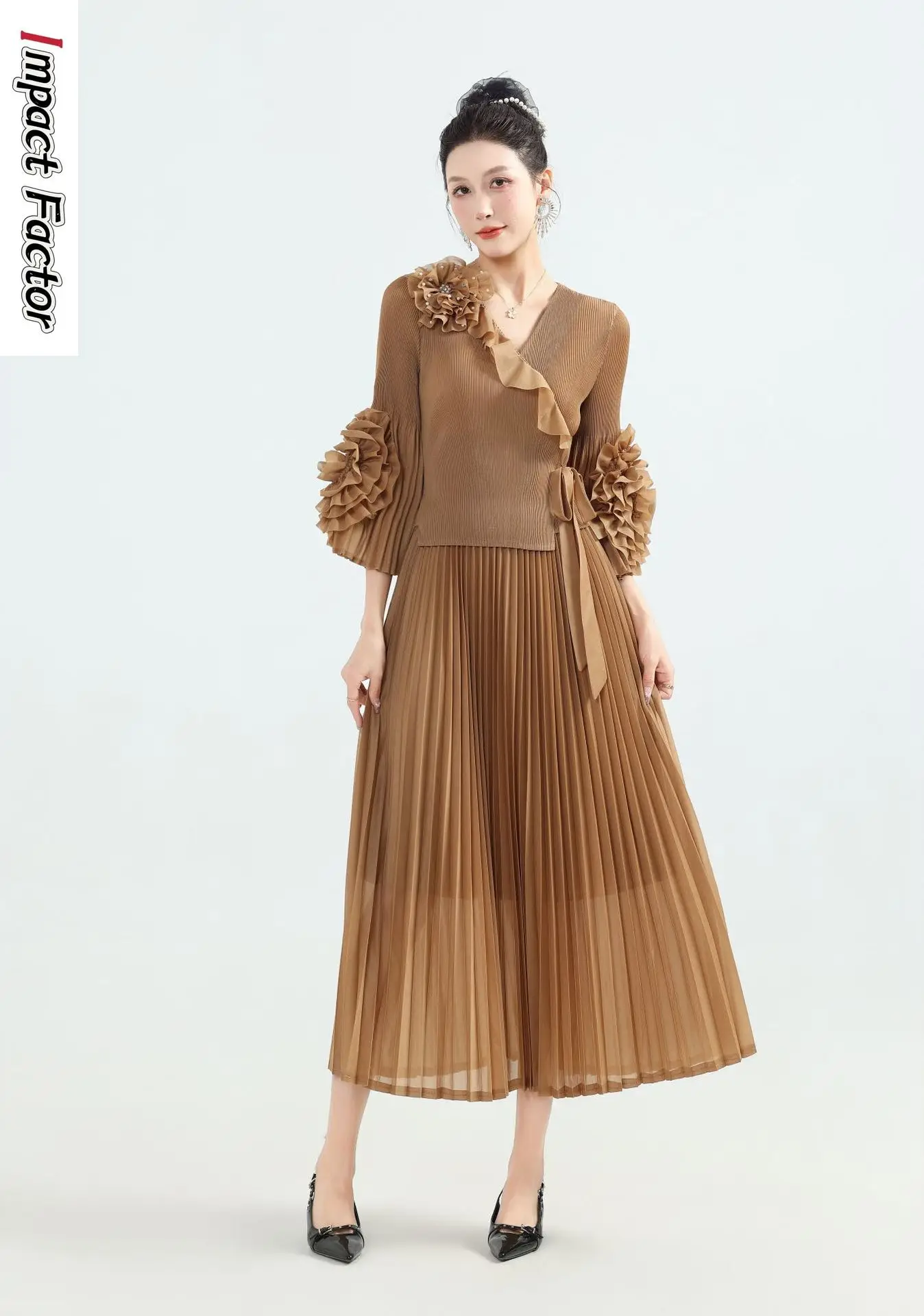 

Miyake 2025 Winter New Nail Bead Lotus Leaf Long Skirt Pleated Elegant Loose Three-dimensional Flower Dress Women