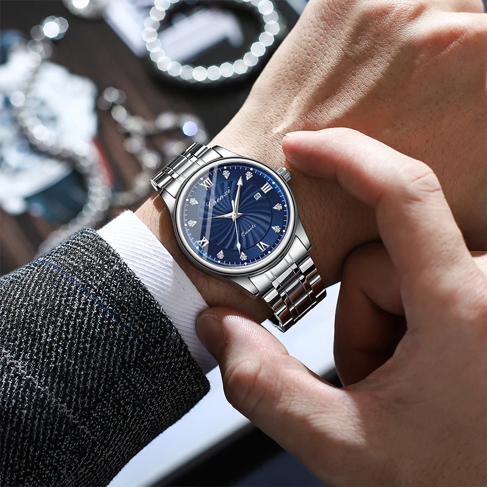 남자를위한 패션 비즈니스 실버 시계 빛나는 라운드 다이얼 석영 손목 시계 방수 달력 디스플레이 남자 시계 CHENXI