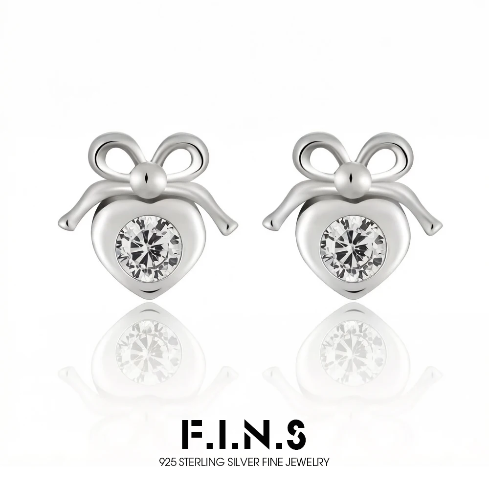 

F.I.N.S Bow S925 Sterling Silver Stud Earrings Luxury Simple Piercing Ear Studs Chic Bowknot Fine Jewelry Prevent Allergy