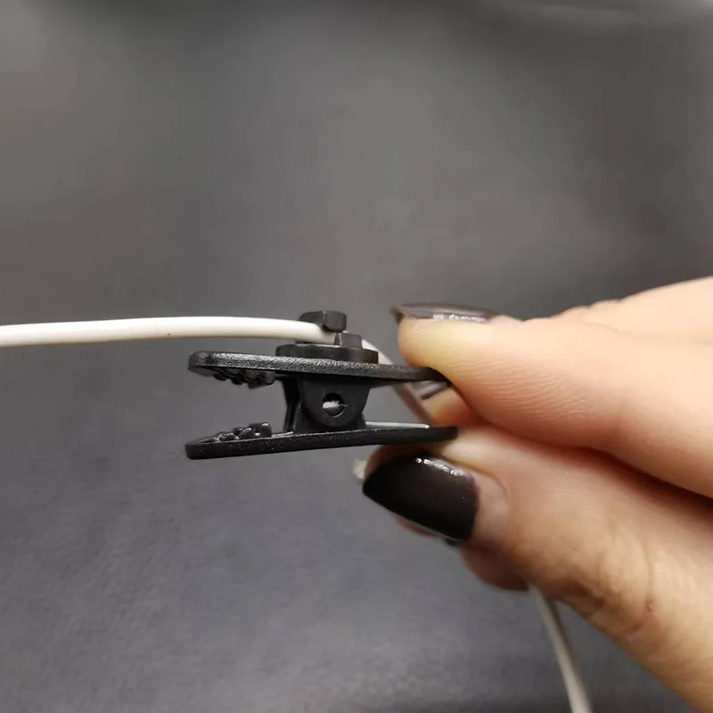 ที่หนีบสำหรับหูฟังชุดหูฟังคอปกสายหูฟังอุปกรณ์เสริมสำหรับ MP3/4ปกป้อง