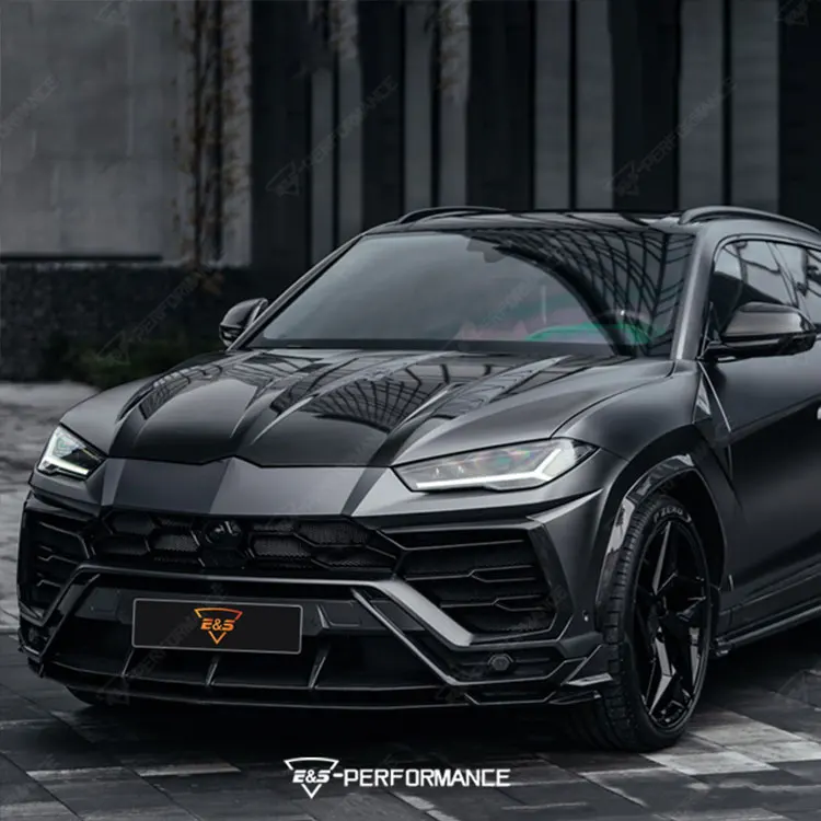 T Style Body Kit For Lamborghini URUS Body Kit With Front Lip Side Skirts Rear Diffuser Hood Carbon Fiber Carkit