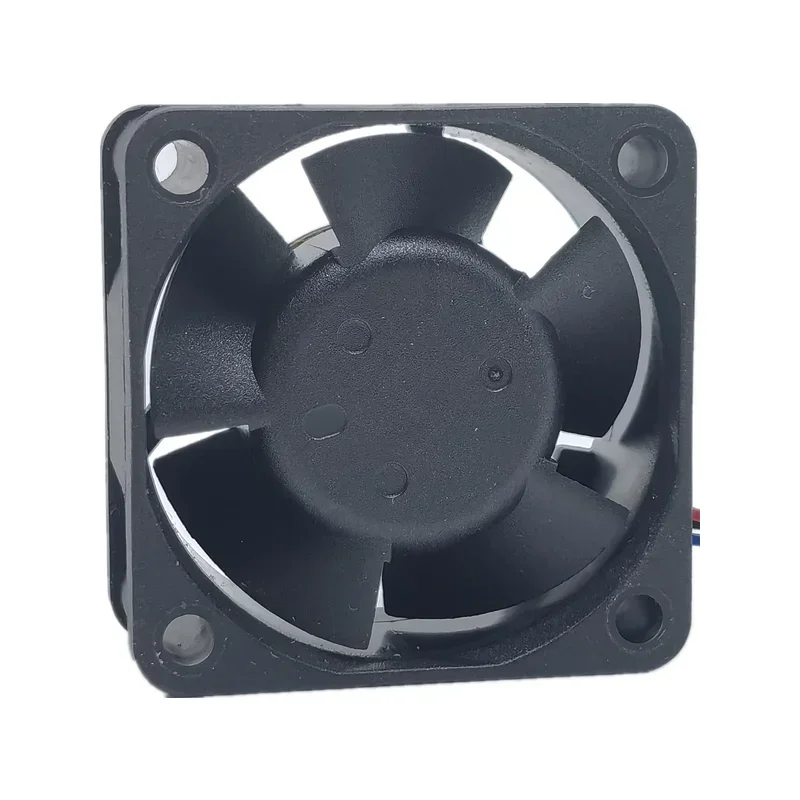 Neuer Delta EUB0405MD FOO 5V 0,24a 4020 4cm 3-Draht-Serverlüfter