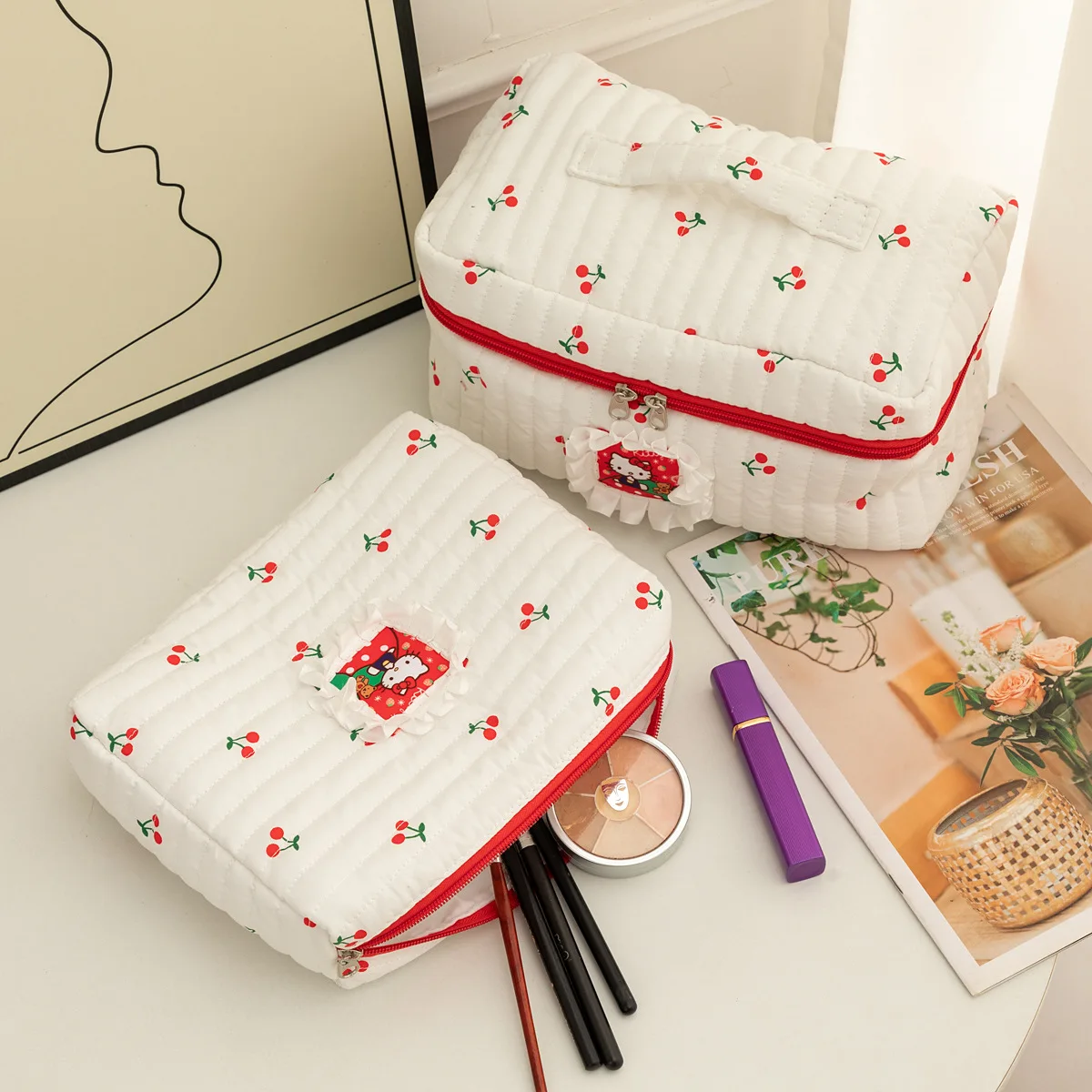 Y2K Hello Kitty Makeup Bag Anime Kawaii Cosmetic Bag Large Capacity Portable Travel Wash Storagebag Cartoon Kawaii Cute Washbag