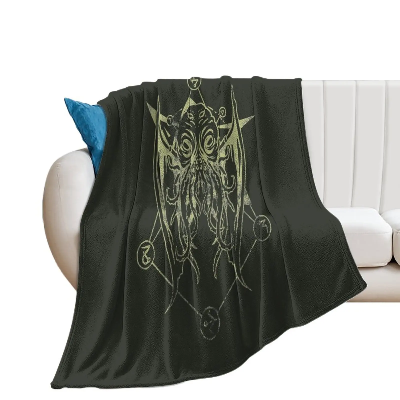 Cthulhu - Lovecraft - Light green version Throw Blanket Custom christmas decoration manga Hair Blankets