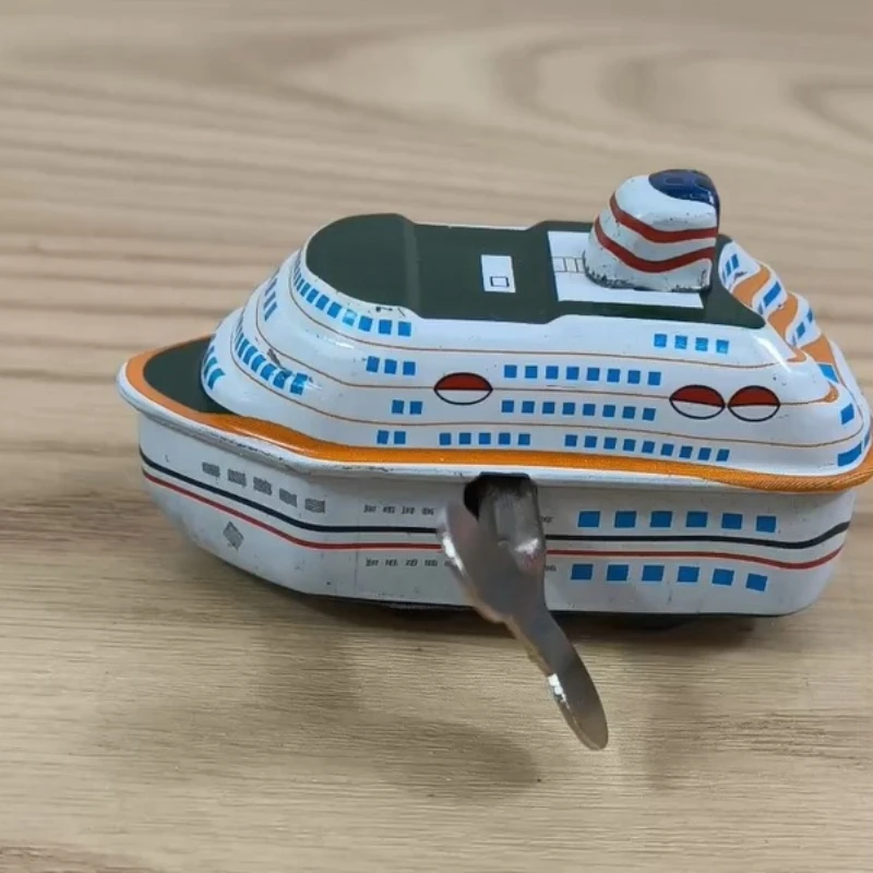 

Clockwork Toy Collection Retro Metal Tin Luxury Cruise Ship Boat Figures Model Kids Brithday Gift Vintage Toy Wind Up Toy