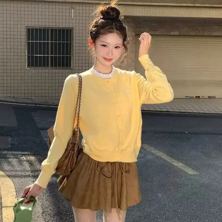

2025 Autumn New Long Sleeve Knitted Shirt Women's Causal Thin Cardigan Top