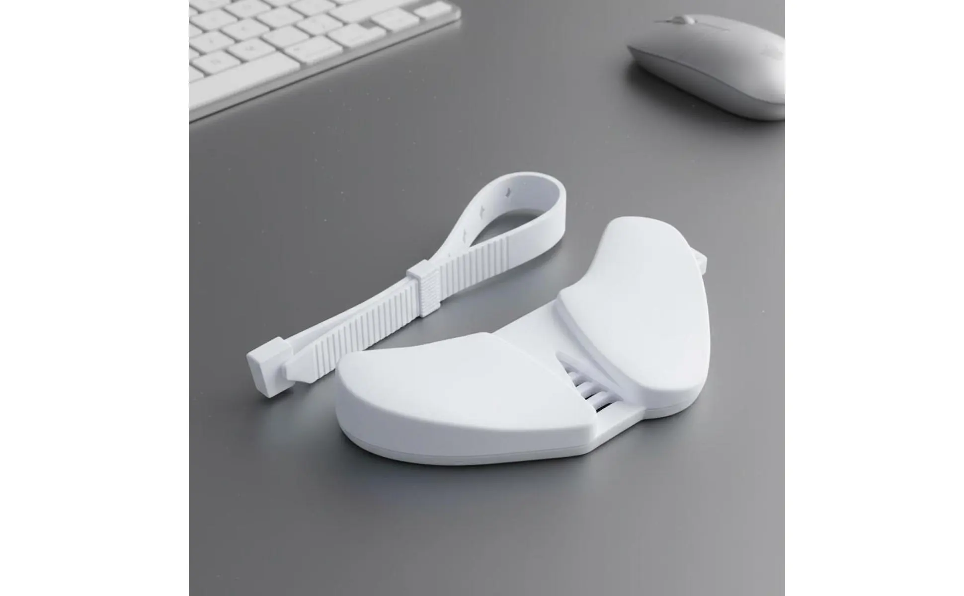 Wearable Mouse Wrist Rest Attachable Strap Ergonomic Hand Brace Gliding Palm Rest Adjustable Fit Computer Hand Support Wearable Mouse Wrist Rest Attachable Strap Ergonomic Hand Brace Gliding Palm Rest Adjustable Fit Computer Hand Support