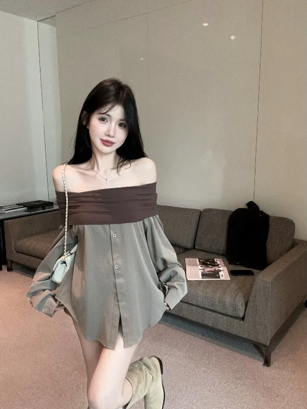 

Sexy Shoulder Bared Long Sleeve Shirt in Retro Hong Kong Style with Color Block Design And Loose Fit Women's Fashion Top