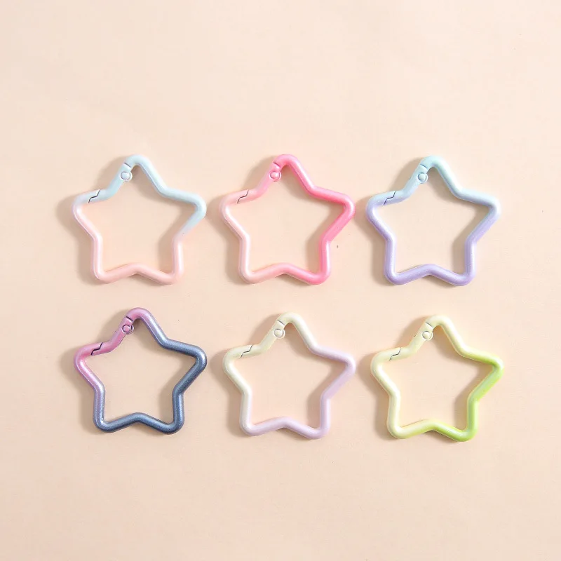 5 Stück/Set Farbverlauf-Schlüsselanhänger in Sternform, Niedliche Schlüsselanhänger mit Karabinerhaken für DIY-Schmuckherstellung und Zubehör – Detail 5