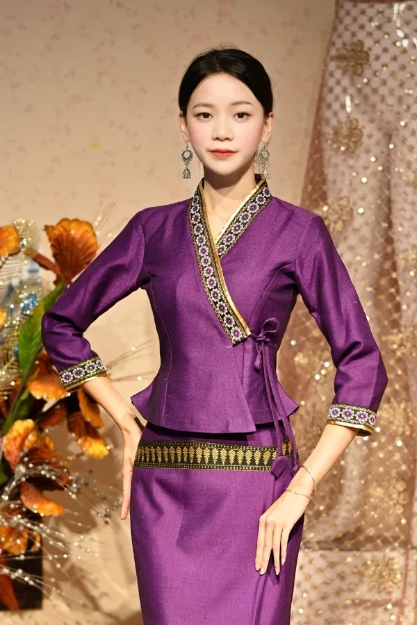 

2pcs Thailand Myanmar Long-gyi Skirt Sarong Dai Tube Skirt Women's Clothing Traditional dress National costume Tea Dress Set