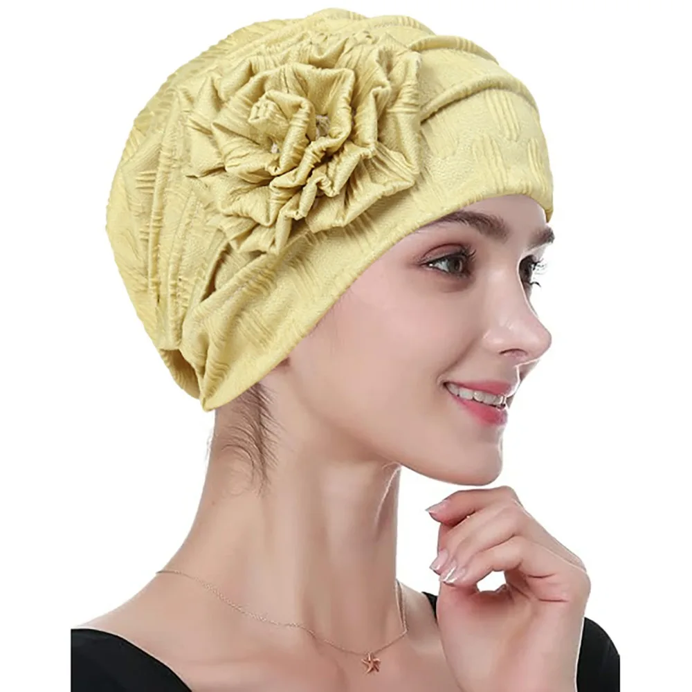 قبعة وشاح قابلة للتمدد بزهرة كبيرة ، لون ثابت للتنفس ، قبعة للعلاج الكيميائي ، إكسسوارات شعر مرنة في الهواء الطلق للرجال والنساء ، الموضة