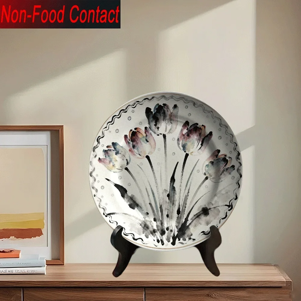 1pc Elegant Ceramic Tulip Flower Plate - Asian-Inspired Black & Golden Watercolor Dutch Tulips, Round Non-Food Serving Plate