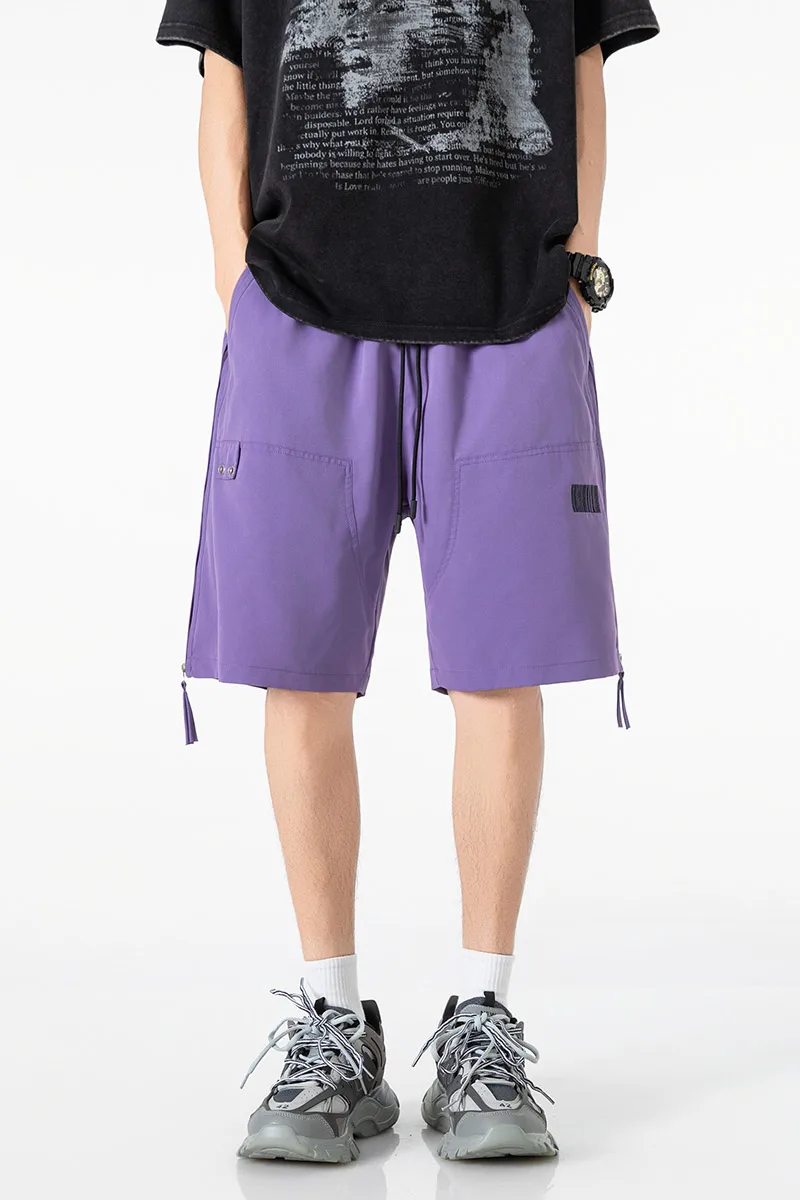 Celana pendek warna solid pria dengan desain ritsleting samping, celana pendek serut elastis kasual, pinggang longgar dan bernapas, spo cepat kering