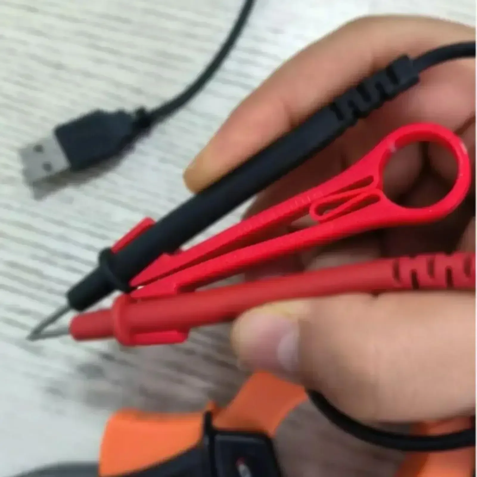 2026 Multimeter Probe Holder Clamping Tool - Ergonomic Electrical Testing Meter Probes Power Supplies Repairing Accessory