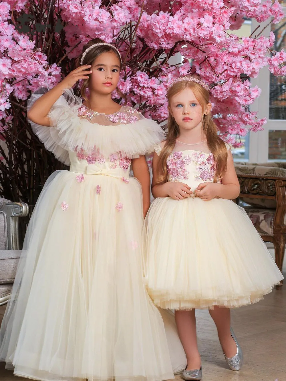 

Puffy Appliques Flower Girl Dresses O Neck Child Kids Bow Tulle Wedding Birthday Party Gowns Baby Holy Communion Dresses