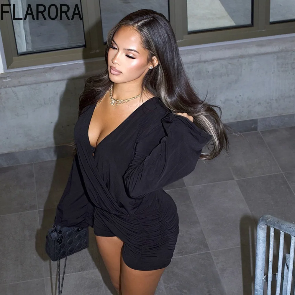 FLARORA 우아한 홀터 백리스 롬퍼 여성 단색 딥 V넥 레이스업 풀 슬리브 플레이수트 패션 스트리트웨어 오버올