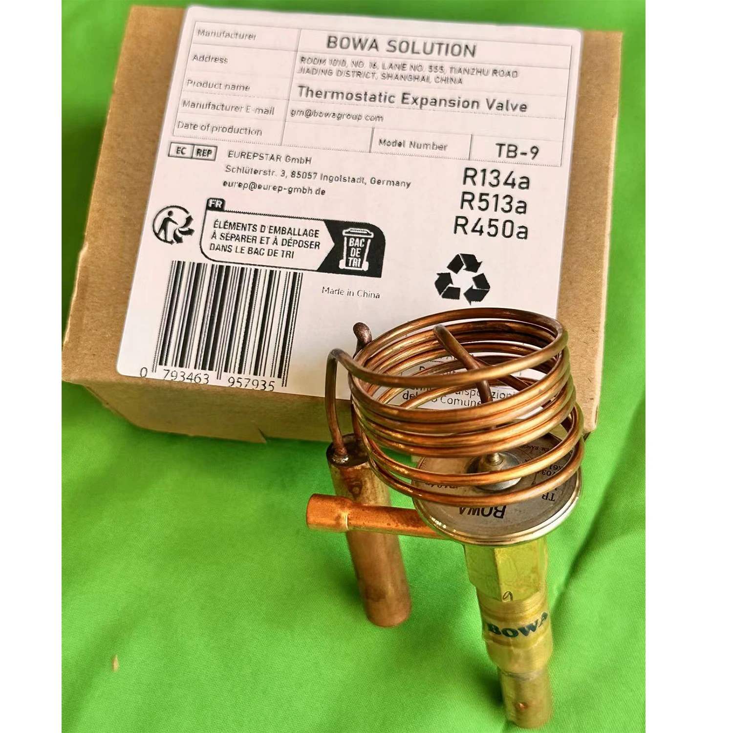 Válvula de expansão termostática R134a de 12.000~15.000 BTU é usada em ar condicionado elétrico de gabinete de 1,5 HP para manter temperatura constante.