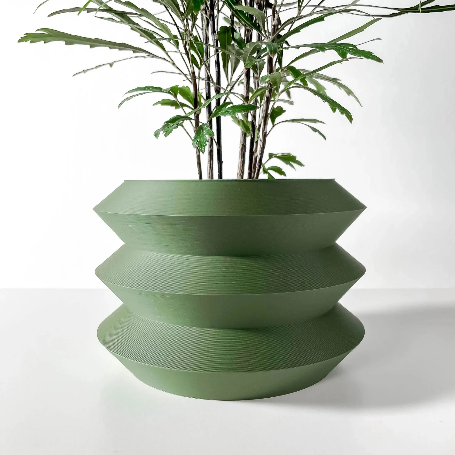 

Modern Minimalist 3D Printed Plant Pot – Biodegradable Flower Planter for Home Decor, Eco-Friendly Sustainable Gift (Sima)