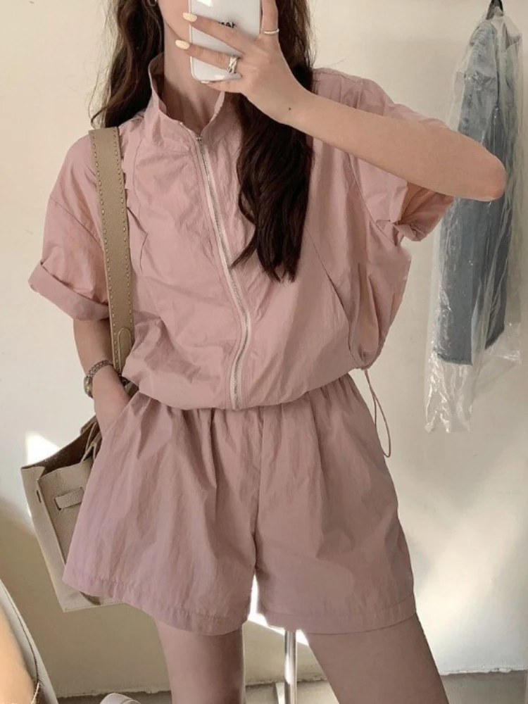 

Стильные женские повседневные свободные карманы на молнии с воротником, модный однотонный наряд из 2 предметов для модных женских летних коротких комплектов