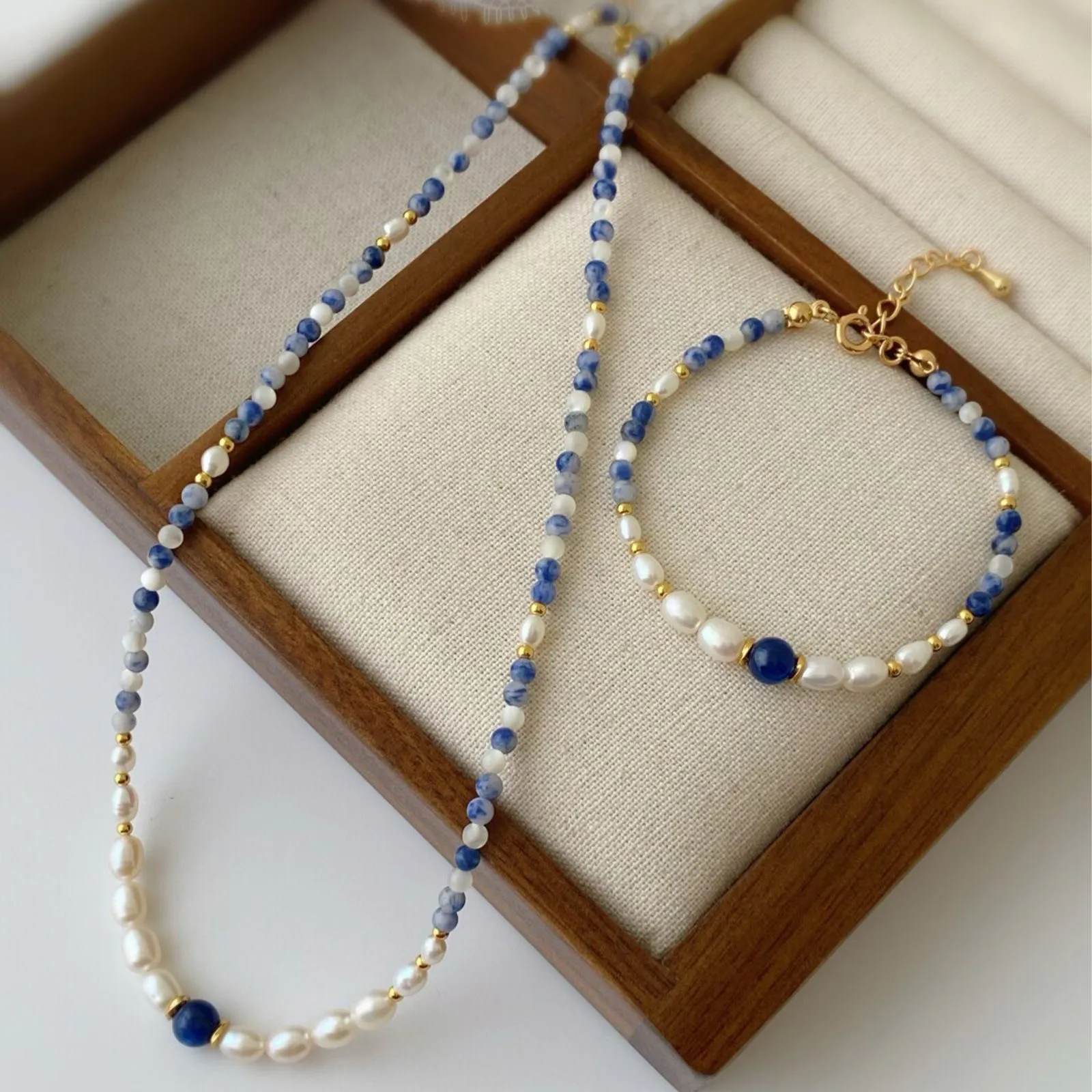 100% Natürliche Süßwasserperle & Lapislazuli 14K Gold gefülltes Damen-Schmuckset Halskette Armband Kein Verblassen 2027 Neuer Stil – Detail 4