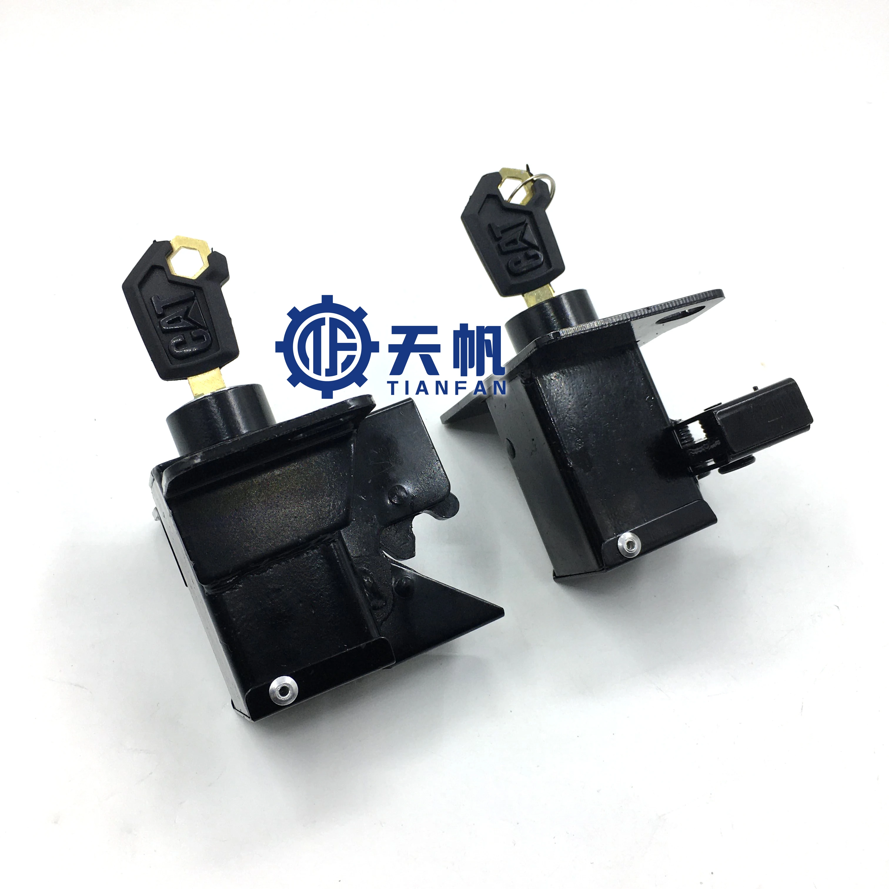 Excavator Parts For E305E 305.5E 306 307 308E2 Excavator Accessories Side Door Lock Side Door Side Rear Cover Lock